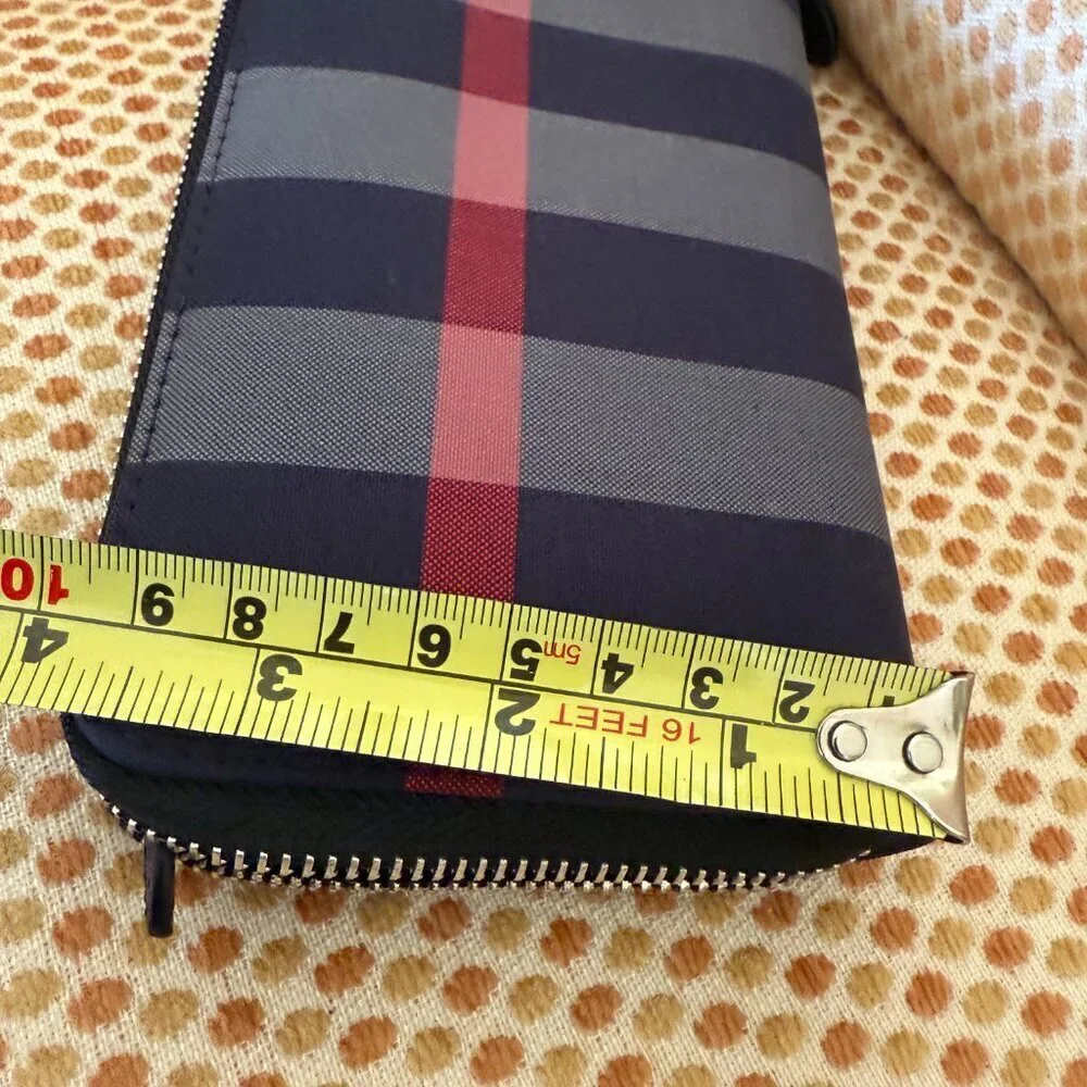 Burberry Super Exploded Check Large Zip Around Wallet, in cloth/leather, 8084063